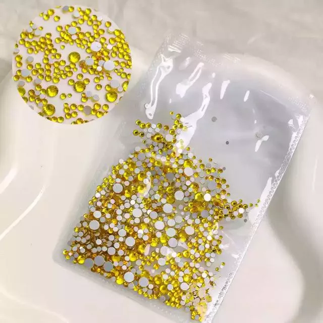 Värillisiä Kynsitimantteja Lemon 13# 1440kpl