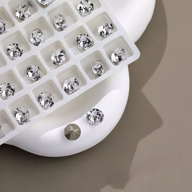 Nailart Timantti Vesipisara 6mm x 8mm 5kpl